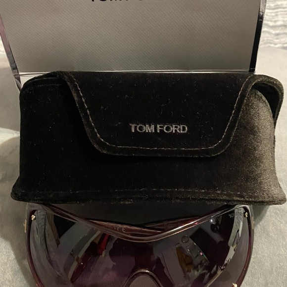 Tom Ford Sunglasses NWT 🔥🔥🔥 - Picture 3 of 11